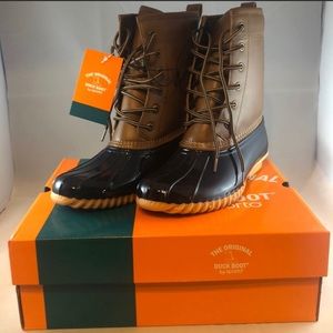 Duck Boots by Sporto Women’s Tan/Navy 8.5 NITB